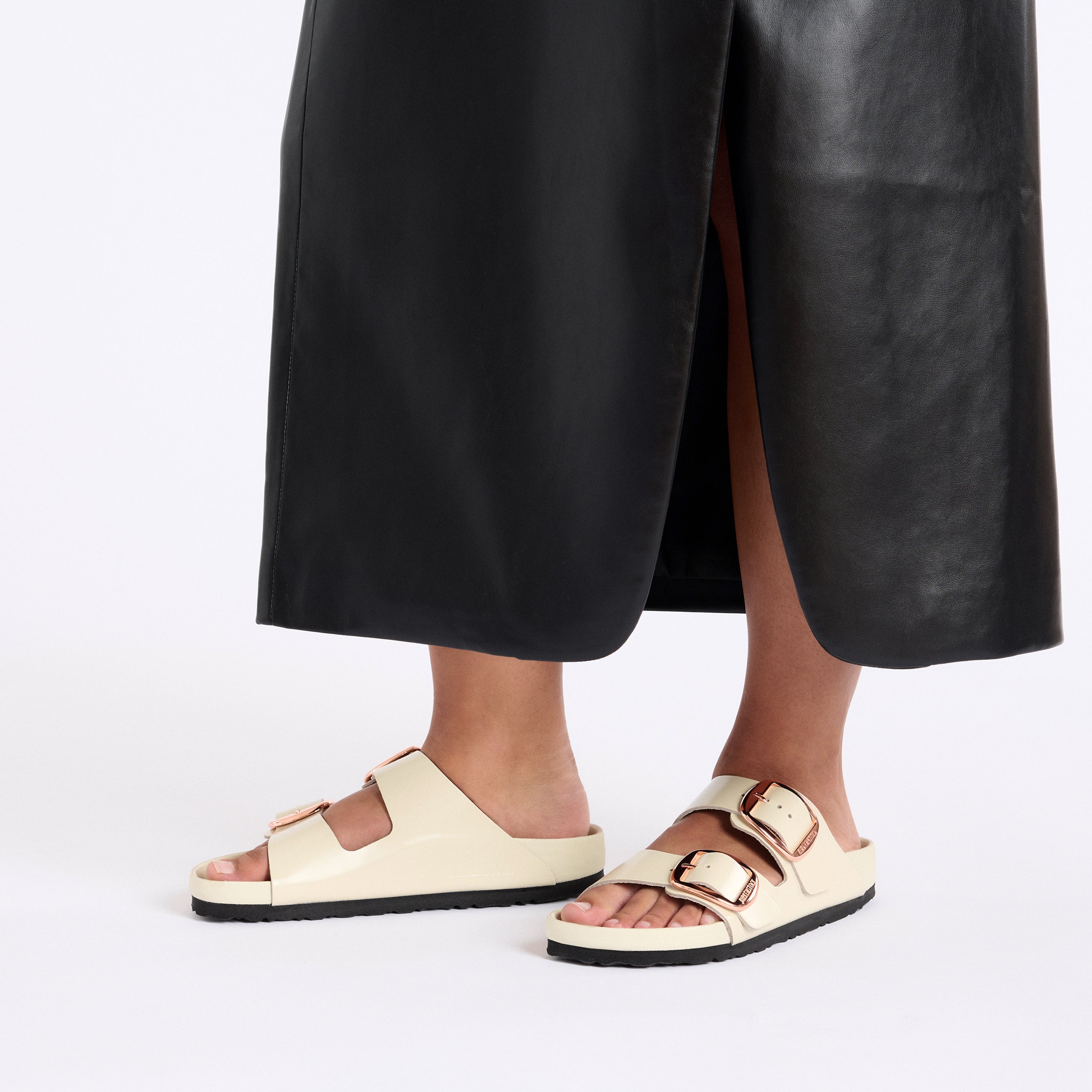 Arizona Big Buckle Exquisite High Shine Ecru Natural Leather Patent